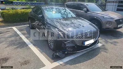 Photo 1 of 12: 2021 Genesis G80, VIN KMTGB41CBNU110189 — Korean insurance auction