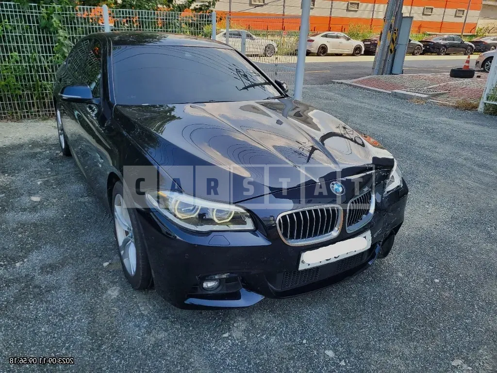 Photo 2 of 9: 2016 BMW 520d xDrive, VIN WBA5E7105GG567284 — Korean insurance auction