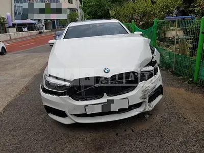 Photo 1 of 10: 2019 BMW 520d, VIN WBAJF3107KWW03124 — Korean insurance auction
