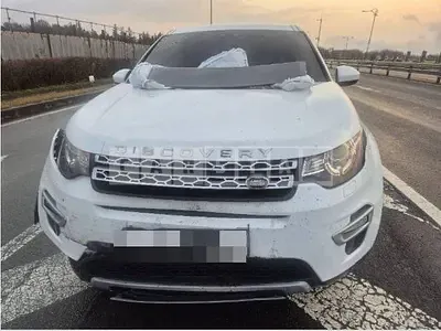 Photo 1 of 16: 2016 Land Rover Discovery Sport 2.0d — Korean insurance auction