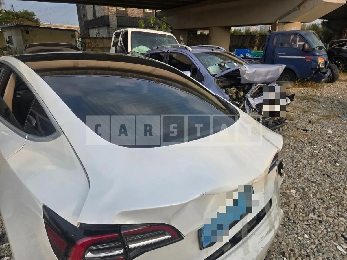 Photo 2 of 7: 2020 Tesla Model 3 Standard Range Plus R — Korean insurance auction