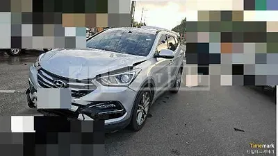 Photo 1 of 4: 2016 Hyundai Santa Fe DM — Korean insurance auction