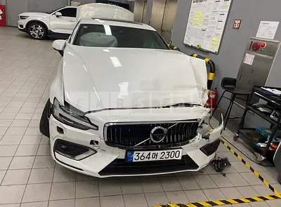Photo 1 of 14: 2020 Volvo S60 T5 — Korean insurance auction