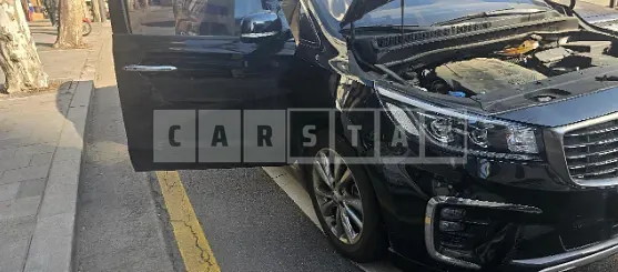Photo 2 of 39: 2020 Kia Carnival, VIN KNAME811BLS657008 — Korean insurance auction