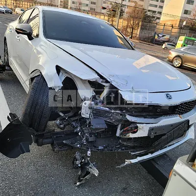 Photo 1 of 12: 2021 Kia Stinger, VIN KNAE351DDMS099818 — Korean insurance auction