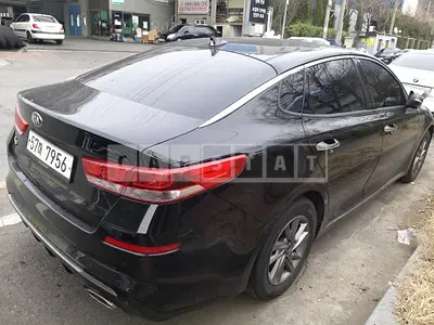 Photo 1 of 9: 2019 Kia K5, VIN KNAGU416BKA298452 — Korean insurance auction