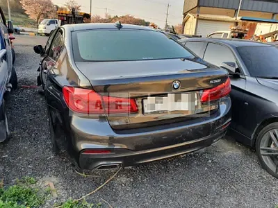 Photo 1 of 6: 2017 BMW 530i, VIN WBAJD3102HG476159 — Korean insurance auction