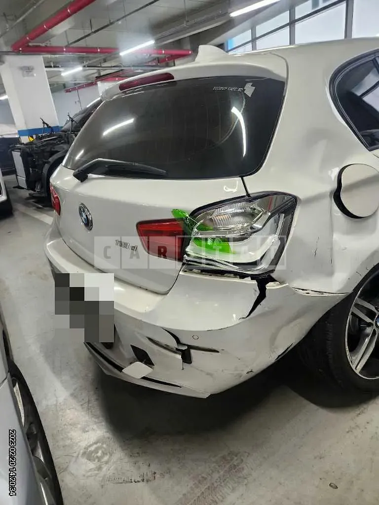Photo 2 of 6: 2016 BMW 118d, VIN WBA1S5102H5D28657 — Korean insurance auction