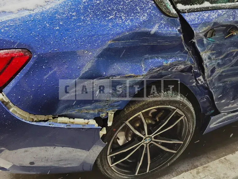 Photo 2 of 9: 2020 BMW 330e, VIN WBA5P7103LFJ91873 — Korean insurance auction