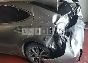 Photo 2 of 15: 2018 Lexus ES300h, VIN JTHBW1GG1J2180710 — Korean insurance auction