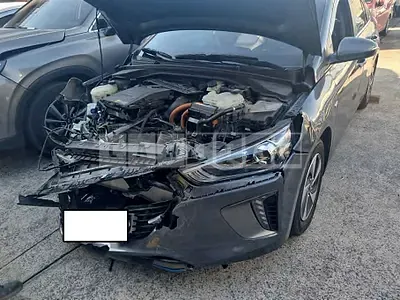 Photo 1 of 13: 2017 Hyundai Modern Ionic, VIN KMHC851CGHU034147 — Korean insurance auction