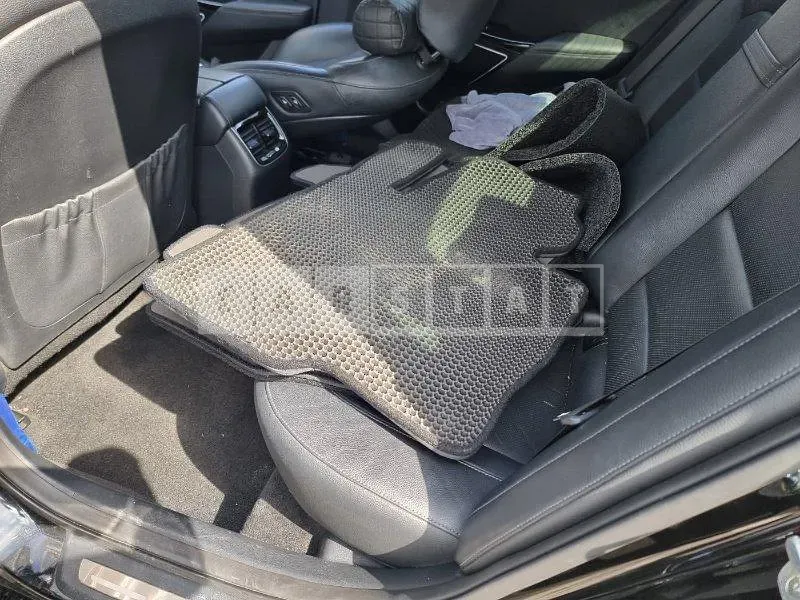 Photo 2 of 27: 2017 Kia K7 — Korean insurance auction