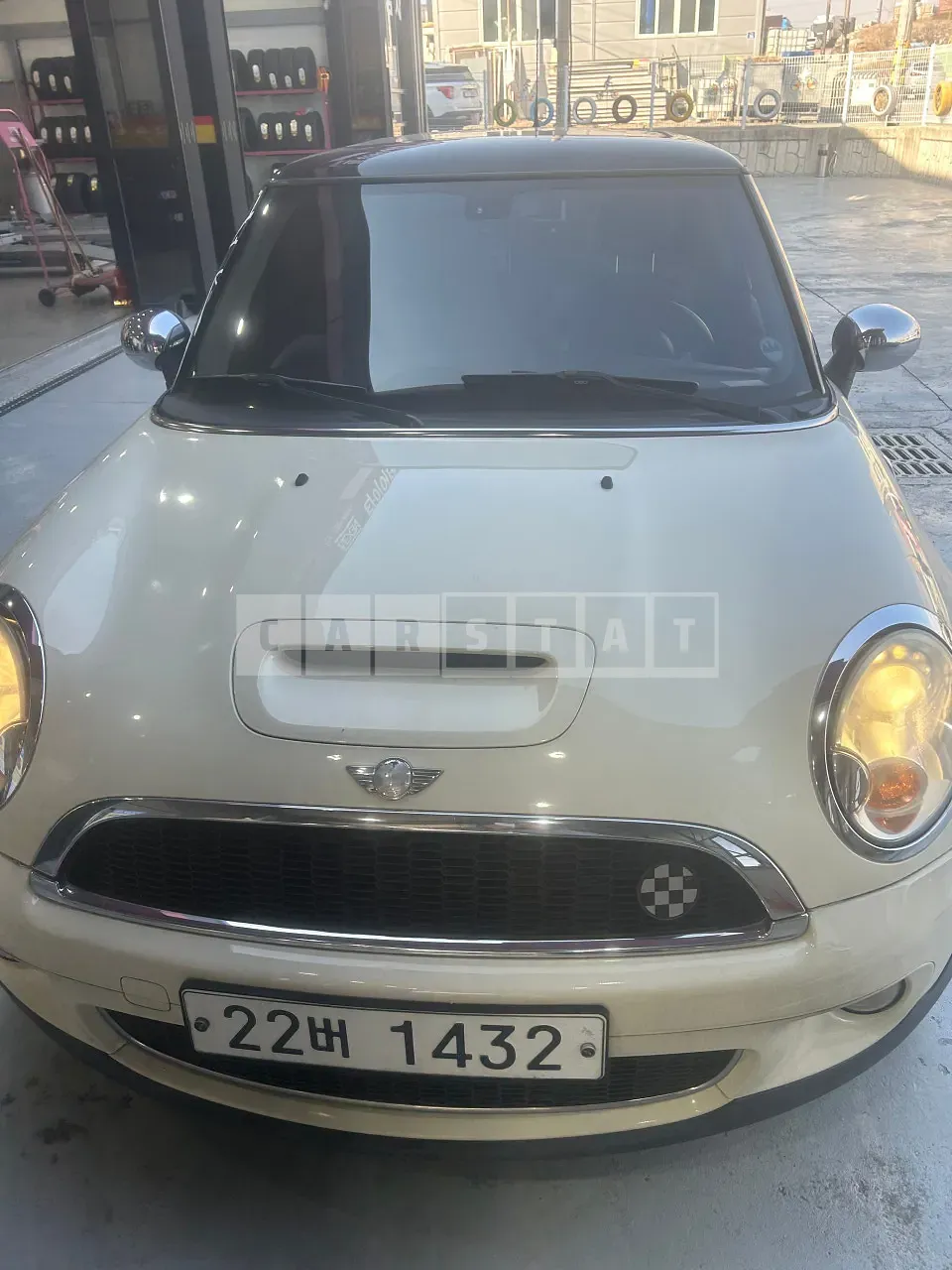 Photo 2 of 3: 2026 MINI Cooper (2nd Gen) 1.6 S — Korean insurance auction