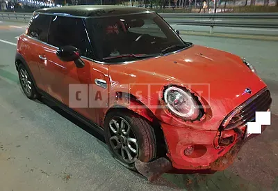 Photo 1 of 14: 2021 MINI Cooper, VIN WMWXR7101M2N90650 — Korean insurance auction