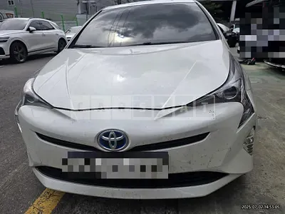 Photo 1 of 36: 2016 Toyota Prius — Korean insurance auction