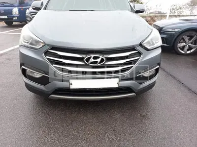 Photo 1 of 9: 2018 Hyundai Santa Fe, VIN KMHSW81UBJU852822 — Korean insurance auction