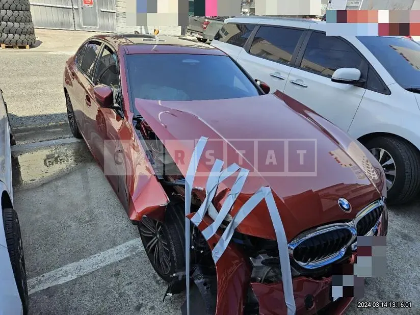 Photo 2 of 15: 2021 BMW 320d, VIN WBA5V5109MFK76681 — Korean insurance auction