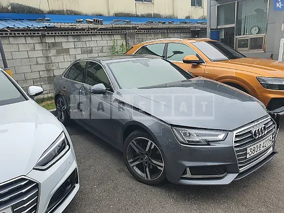 Photo 2 of 6: 2019 Audi A4 40 TFSI, VIN WAUZZZF44KA120468 — Korean insurance auction