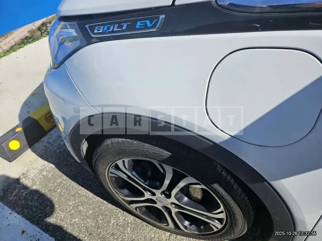 Photo 2 of 9: 2018 Chevrolet Volt Electric Car — Korean insurance auction