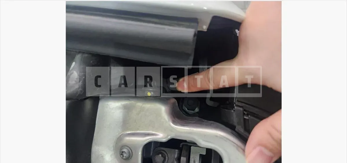 Photo 2 of 3: 2023 Mercedes-Benz (parts) E350 Light — Korean insurance auction