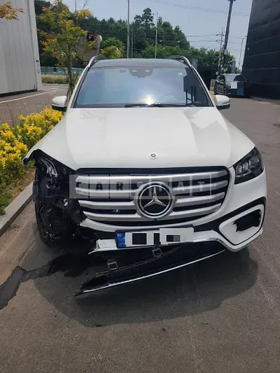 Photo 1 of 17: 2024 Mercedes-Benz GLS 580 4Matic — Korean insurance auction