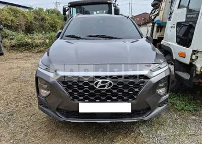 Photo 1 of 50: 2020 Hyundai Santa Fe — Korean insurance auction