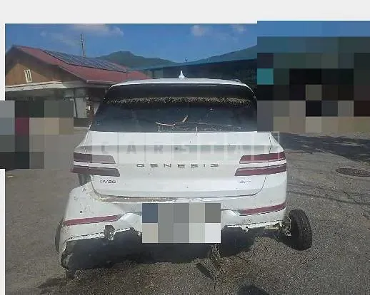 Photo 2 of 13: 2023 Genesis GV80 4WD — Korean insurance auction