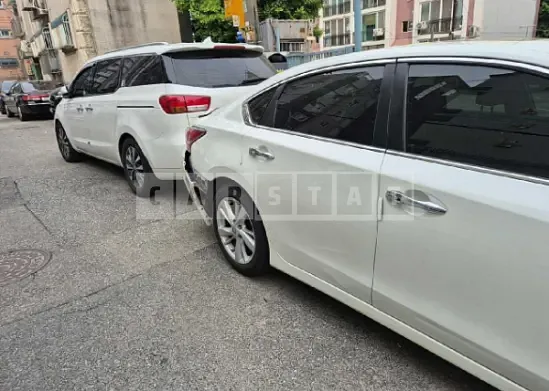 Photo 2 of 41: 2015 Nissan Altima 2.5 — Korean insurance auction