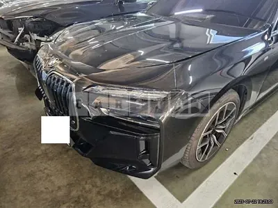 Photo 1 of 26: 2025 BMW 740d xDrive — Korean insurance auction
