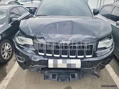 Photo 1 of 57: 2015 Jeep Zipgrand Cherokee, VIN 1C4RJFBM1FC776944 — Korean insurance auction
