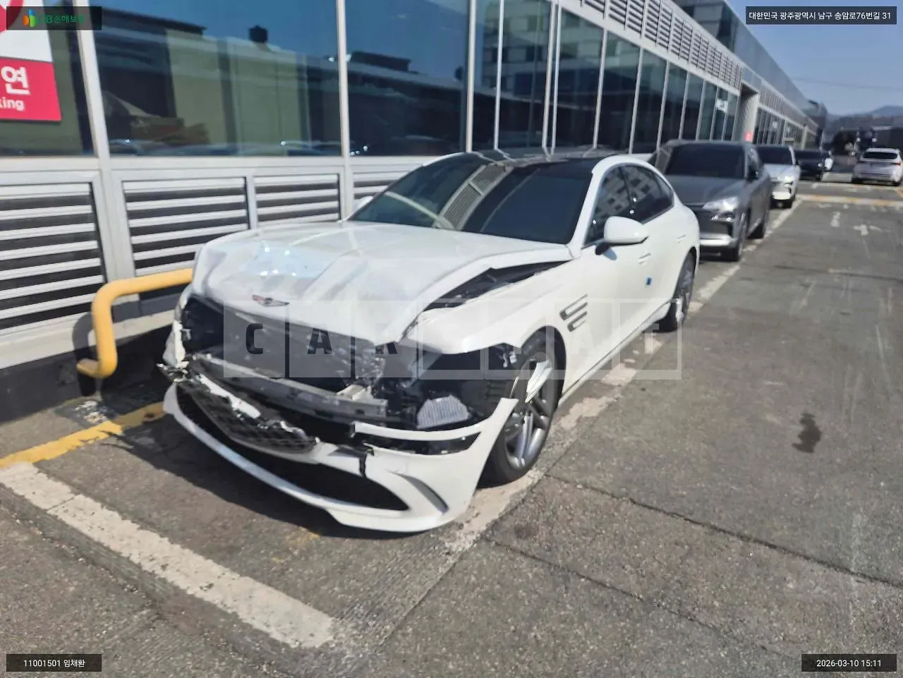Photo 2 of 17: 2024 Genesis G80, VIN KMTGB41CDSU253727 — Korean insurance auction
