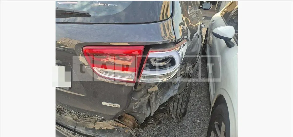 Photo 2 of 27: 2016 Kia Sorento — Korean insurance auction