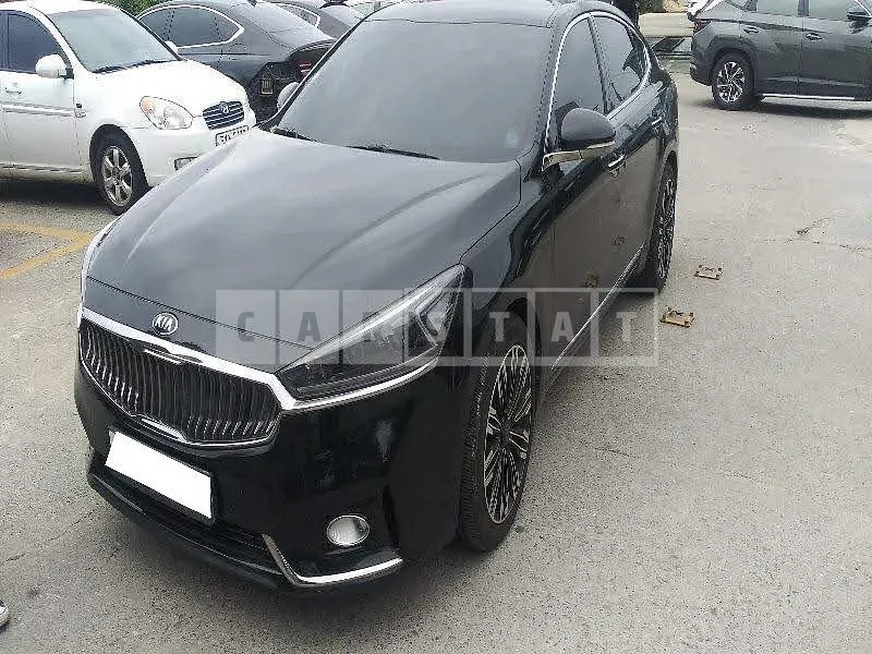 Photo 2 of 29: 2019 Kia K7, VIN KNALB415BKA169199 — Korean insurance auction