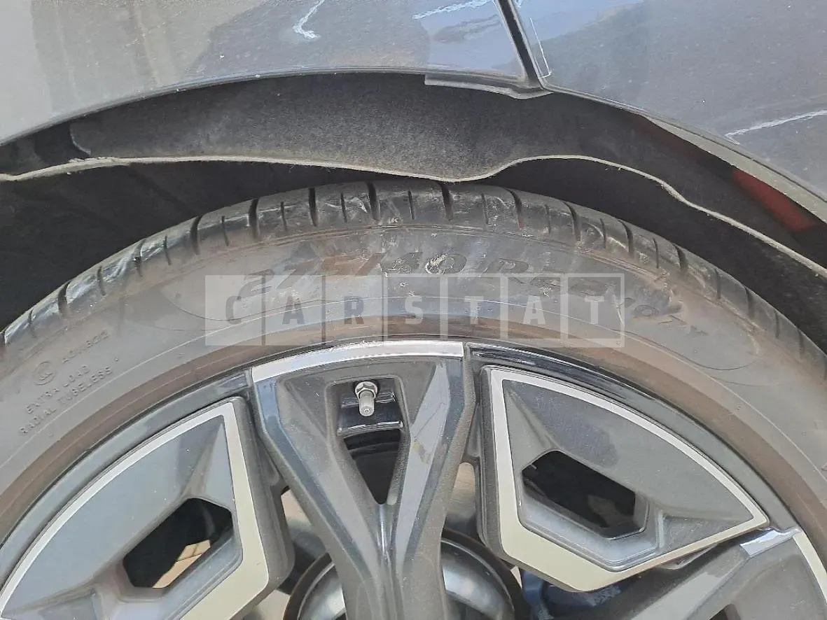 Photo 2 of 17: 2023 BMW iX xDrive50 — Korean insurance auction
