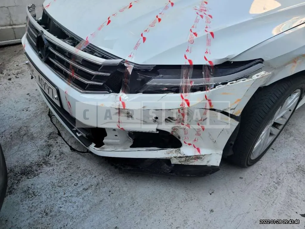 Photo 2 of 38: 2018 Volkswagen Passat 2.0 TSI, VIN 1VWZZZA3ZJC039049 — Korean insurance auction