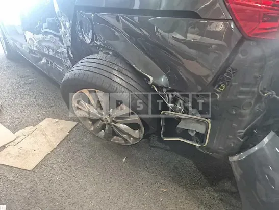 Photo 2 of 44: 2016 Kia Carnival — Korean insurance auction