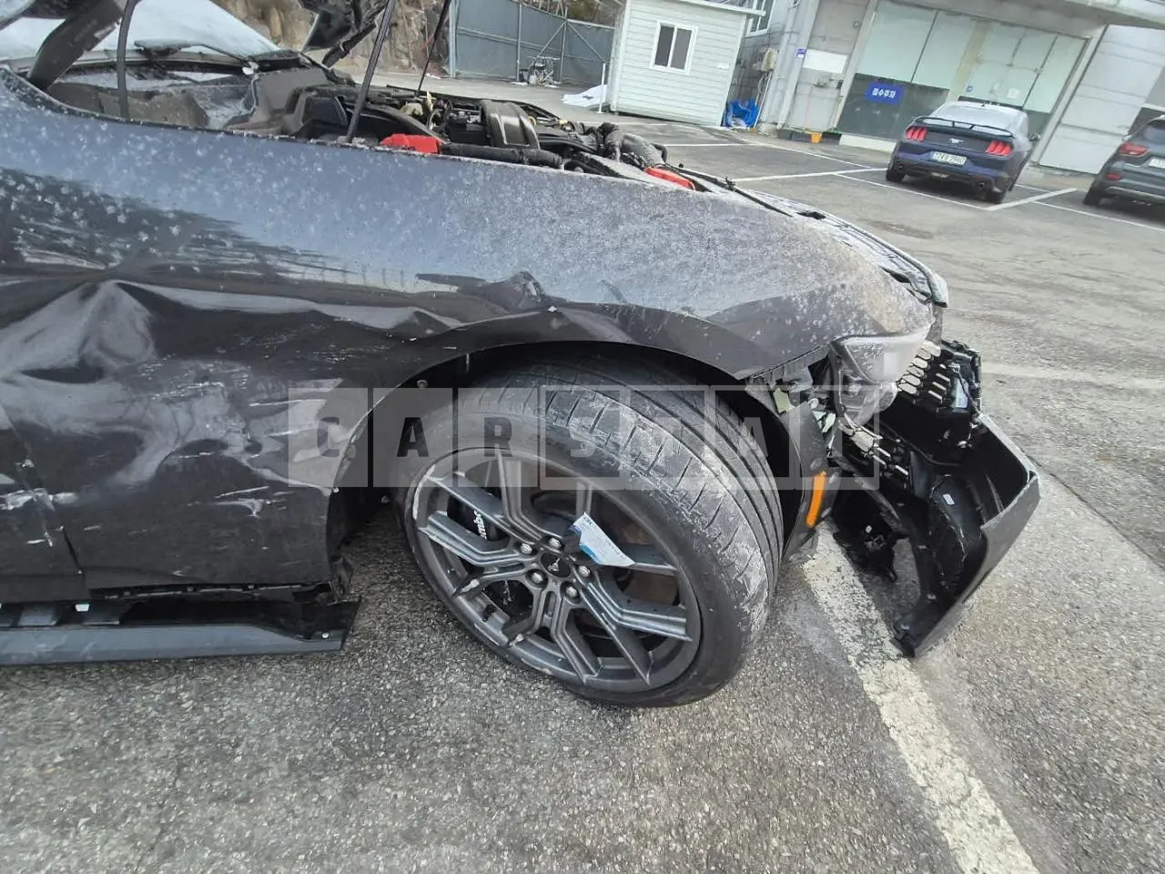 Photo 2 of 16: 2024 Ford Mustang 2.3L Convertible, VIN 1FAGP8UHXR5144573 — Korean insurance auction