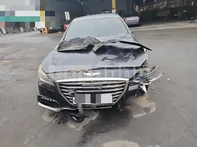 Photo 1 of 10: 2017 Genesis G80 3.3 — Korean insurance auction