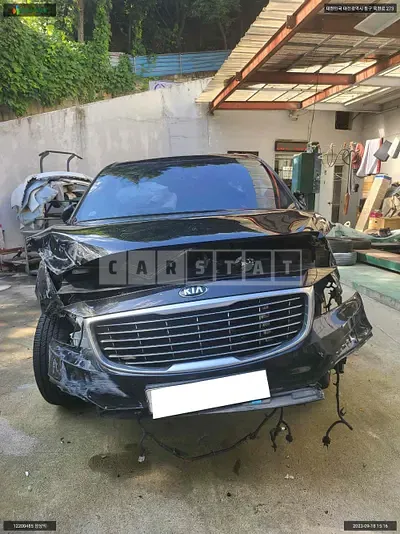 Photo 1 of 14: 2016 Kia Carnival, VIN KNAMC81ABGS237209 — Korean insurance auction