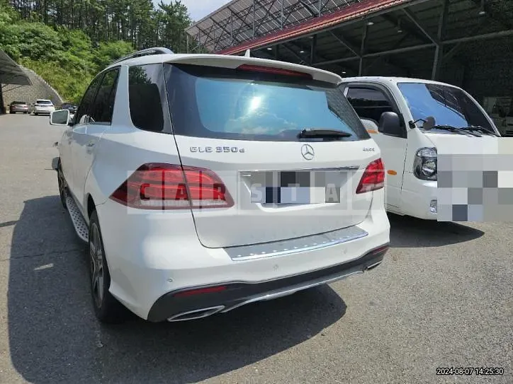 Photo 2 of 32: 2016 Mercedes-Benz GLE350 d 4Matic — Korean insurance auction