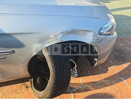 Photo 2 of 8: 2016 BMW 528i — Korean insurance auction