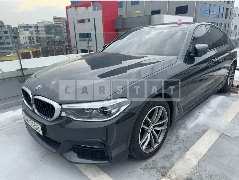 Photo 2 of 24: 2017 BMW 520d — Korean insurance auction