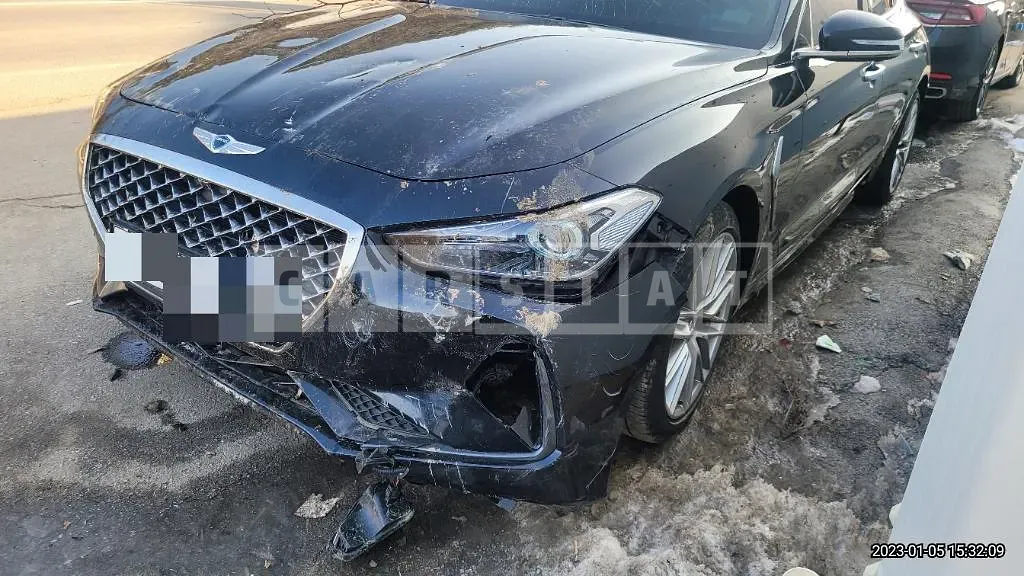 Photo 2 of 17: 2019 Genesis G70 2.0T — Korean insurance auction