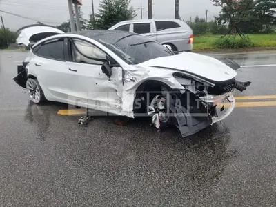 Photo 1 of 6: 2021 Tesla Model 3 Long Range, VIN 5YJ3E1EB2MF892063 — Korean insurance auction
