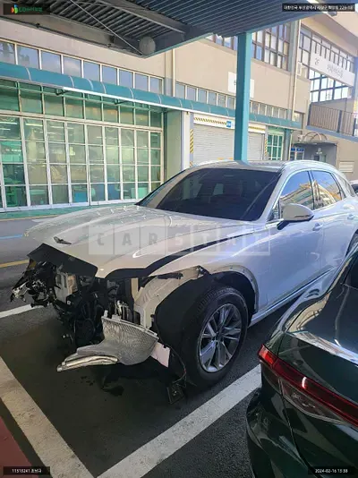 Photo 1 of 11: 2023 Genesis GV70, VIN KMTMA81BBRU163347 — Korean insurance auction