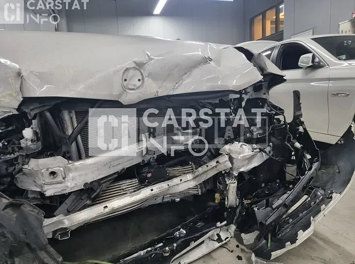 Photo 2 of 23: 2017 BMW 520d xDrive — Korean insurance auction