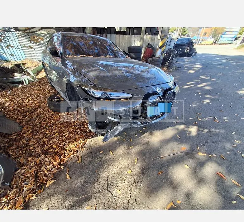 Photo 2 of 12: 2023 BMW i4 M50 — Korean insurance auction