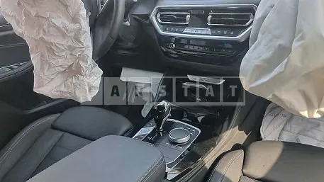 Photo 2 of 16: 2023 BMW X4 xDrive20i, VIN WBA21DT0XP9S06664 — Korean insurance auction