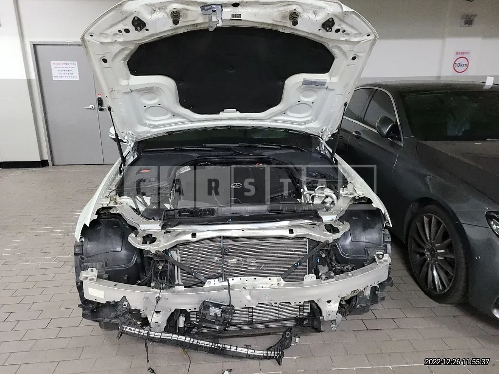 Photo 2 of 50: 2021 Mercedes-Benz E450 4Matic, VIN W1KZF5KB2MA916122 — Korean insurance auction