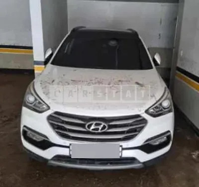 Photo 1 of 5: 2017 Hyundai Simp Santa Fe — Korean insurance auction